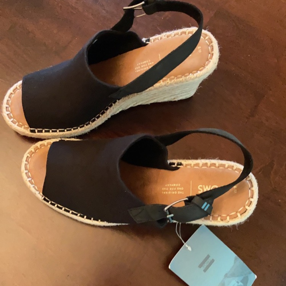 Tom’s Monica Espadrille Wedge